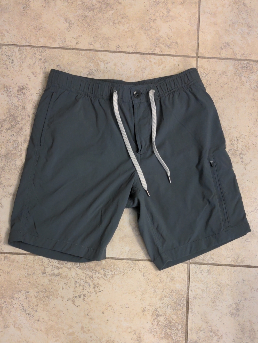 Vuori Shorts